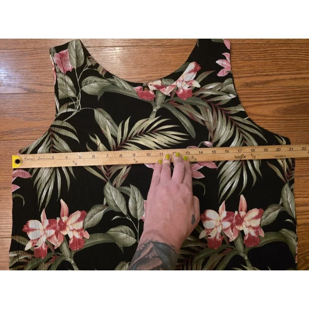 Hibiscus Collection Hawaii Dress One Size Lightweight 100% Rayon Tropical Floral